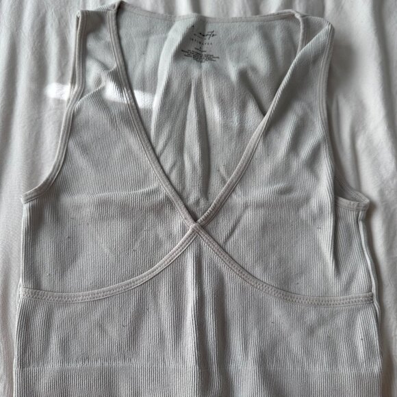 PacSun Top - Picture 1 of 3